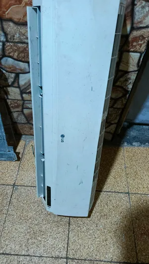 قطعه داخليه نوع LG طن واحد شغله مابيه شي