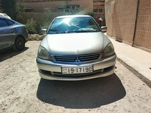 متسوبيشي لانسر بومة 2010