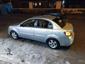 كيا ريو 2010امريكي ب8500سعودي