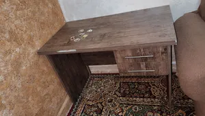 مكتب دارسه بحاله ممتازه للبيع