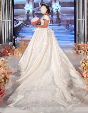 Milla Nova wedding dress