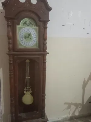 ساعه انتيك تمتيك شغاله بحاله جيده