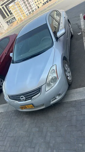 Nissan altima 2011