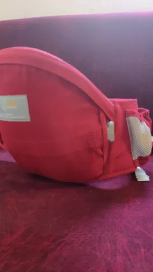 حمالة خصرر امريكي جديده استخدمتها مره وابني كبر عليها فخمه جدا كباريه 10 دنانير نهائي ببلاش