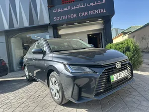 استاجر الان تويوتا ياريس موديل 2025 فل كامل اضافات باقل الاسعار فقط من الجنوب لتاجير السيارات