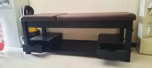 سرير علاج طبيعي ومساج Massage bed
