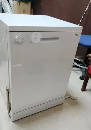 dishwasher for sell good condition same new one week check warranty
