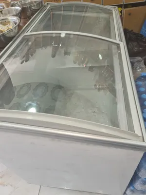 فريزر بحالة جيدة