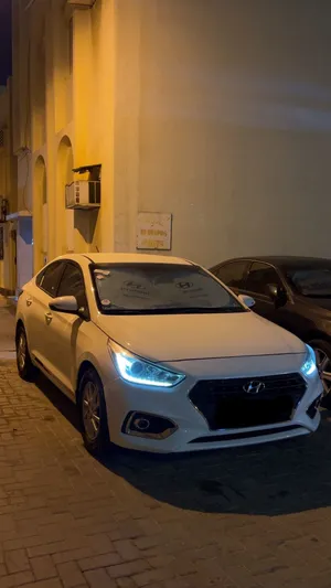 مصباح أمامي هيونداي اكسنت فل اوبشن ليد 2018-2020  Hyundai Accent Full Option LED Headlight 2018-2020