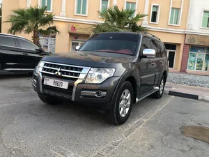 Mitsubishi Pajero 2016