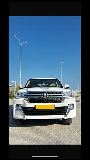Used Toyota Land Cruiser in Dhofar