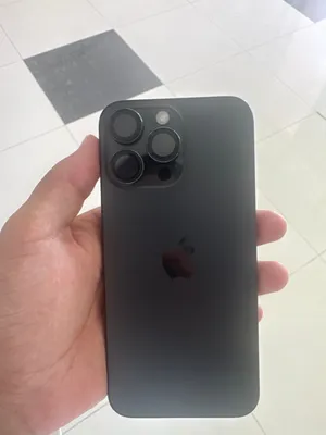 ايفون 15 برو ماكس للبيع 256gb لون اسود .. الجهاز نظيف جدًا ولا يوجد به اي خدش.. البطارية 85%