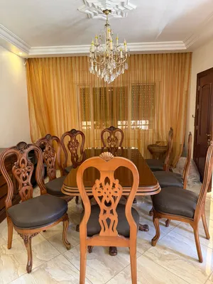 طاولة سفره خشب زان 8 اشخاص مع بوفيه مساعد