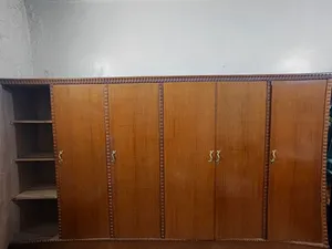 تم اعادت نشره الكنتور بسبب الوعود الكاذبه خزائن ملابس السعر 450 وبي مجال للشراي