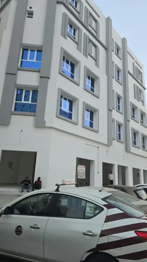 مبنى سكني تجاري