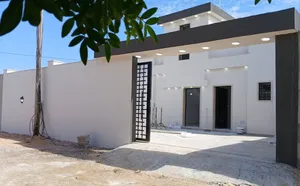 350 m2 4 Bedrooms Townhouse for Sale in Misrata Tamina