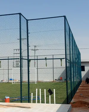 مقاول تركيب وتوريد شبوك الملاعب والمزارع والمنشات جميع مناطق المملكة