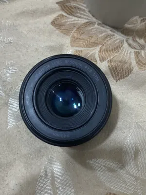 عدسة تصوير كانون 50 ونظيفه