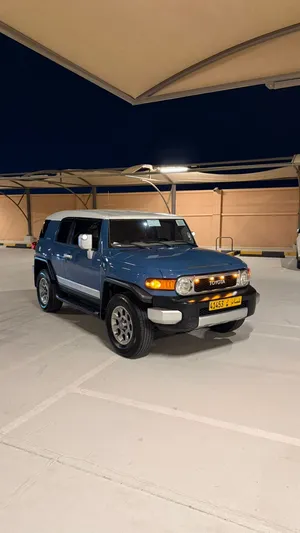 Used Toyota FJ in Al Sharqiya