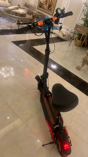 سكوتر الوحش