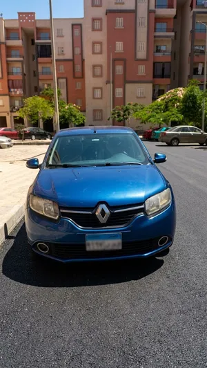 رينو لوجان 2015