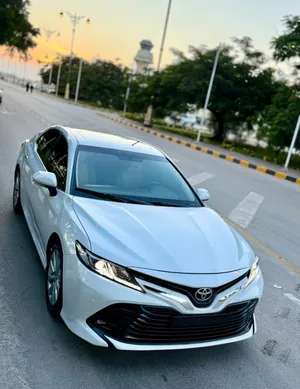 Toyota Camry GLE 2020 for sale