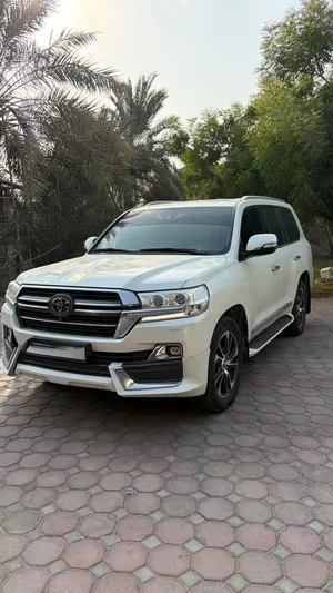 Used Toyota Land Cruiser in Ajman