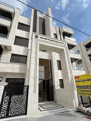 شقق عصرية في قلب خلدا بمساحة 200 م مقابل حدائق الحسين مشروع (110)