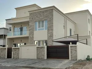 122 m2 3 Bedrooms Apartments for Rent in Muscat Seeb