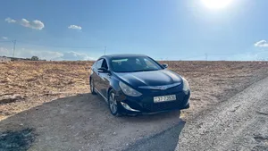 Used Hyundai Sonata in Mafraq