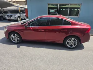 Volvo S60 T5 2.OL AUTOMATIC