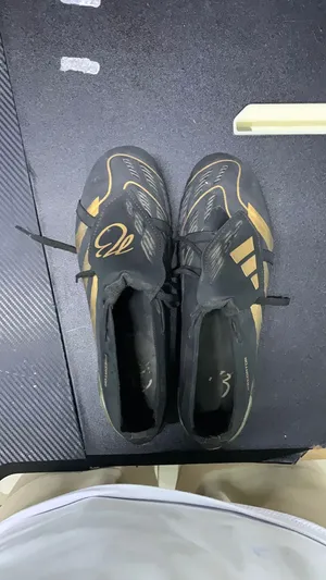 Football shoes