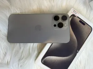 Apple iPhone 15 Pro Max 256 GB in Ras Al Khaimah