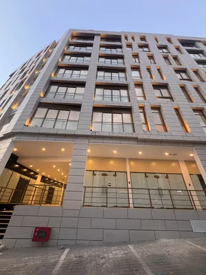 شقة فاخرة جاهزة ومحل تجاري جاهز بقرب جامع الأمين ومول عمان ببوشر أو للإيجار بعائد استثماري 400 ريال