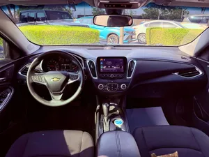 Used Chevrolet Malibu in Sharjah