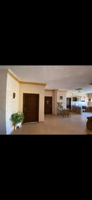 شقتين في ماركا الشمالية حي العبدلات