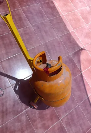 حاملة الأنبوب الغاز