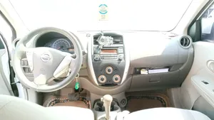 نيسان سني 2015