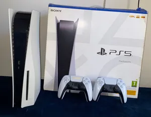 PlayStation 2 CD fat with two controller for sale
