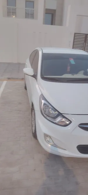 هيونداي اكسنت 2012