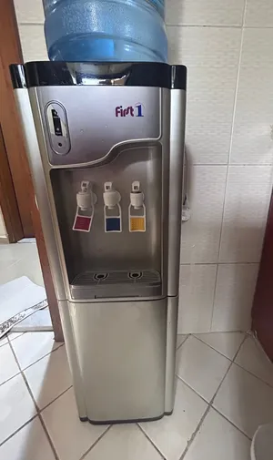 مبردة مياه (حار و بارد) water cooler