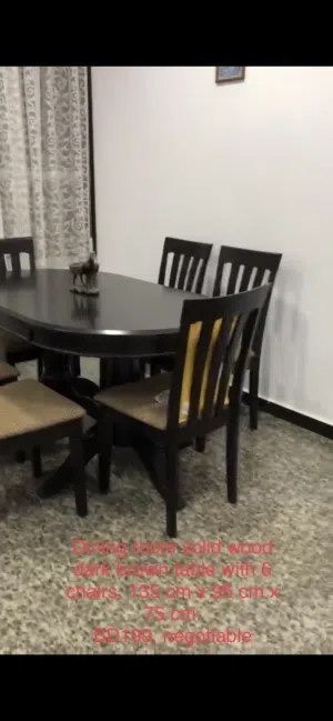 Dining room solid wood dark brown table with 6 chairs, 135 cm x 95 cm x 75 cm.