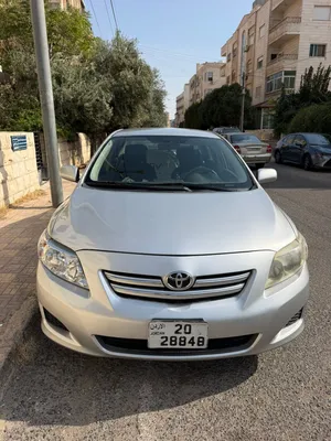 تويوتا كورولا 2010 1600 cc لون سلفر