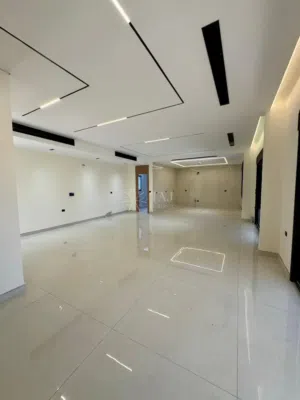 روف مميز للبيع في كوريدور عبدون