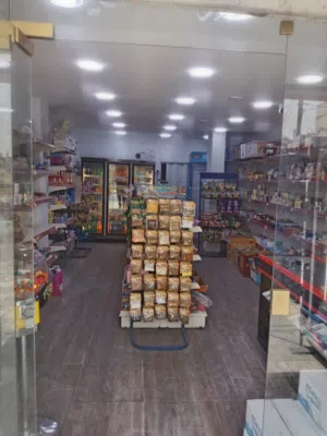 سوبر ماركت للبيع بموقع جيد قابل للتفاوض