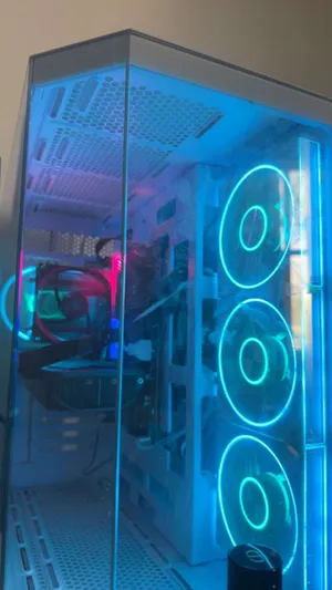 Gaming PC with a 5060 TI and an I7 32GB DDR5 Ram with a 2TB  storage للبدل بكوقو