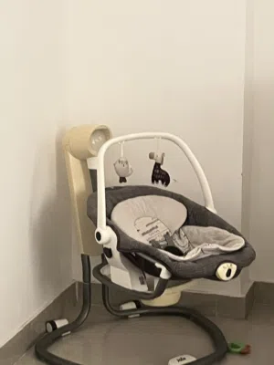 Baby essentials ( baby bed - stroller - car seat - bouncer - carrier )