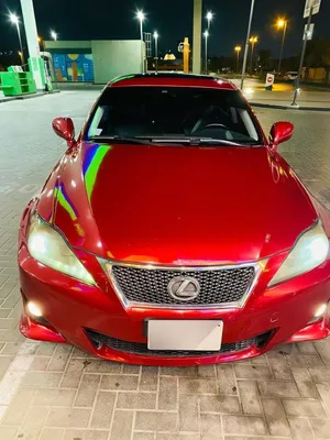 Used Lexus IS in Sharjah