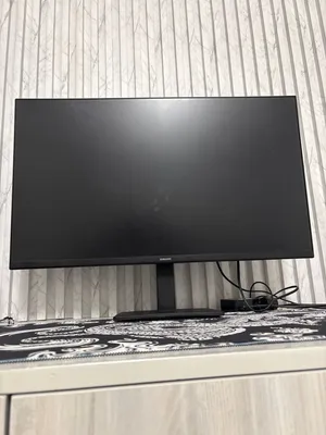 27 Samsung monitors for sale  in Dubai