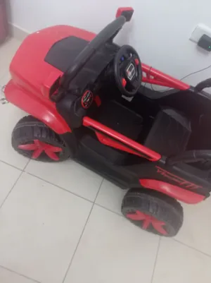 سياره اطفال استخدام خفيف مناسب لعمر 9 سنوات بحاله ممتازه
